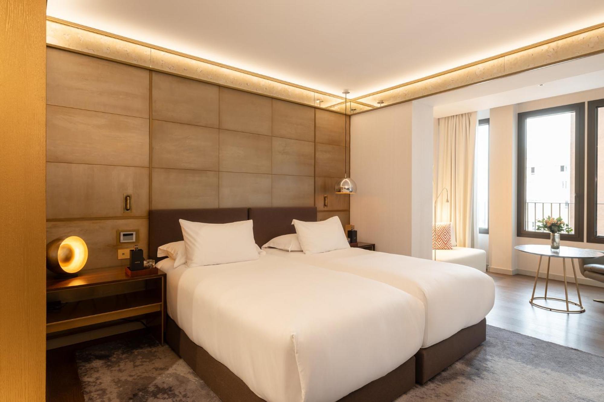 Almanac Barcelona Hotel Exterior photo